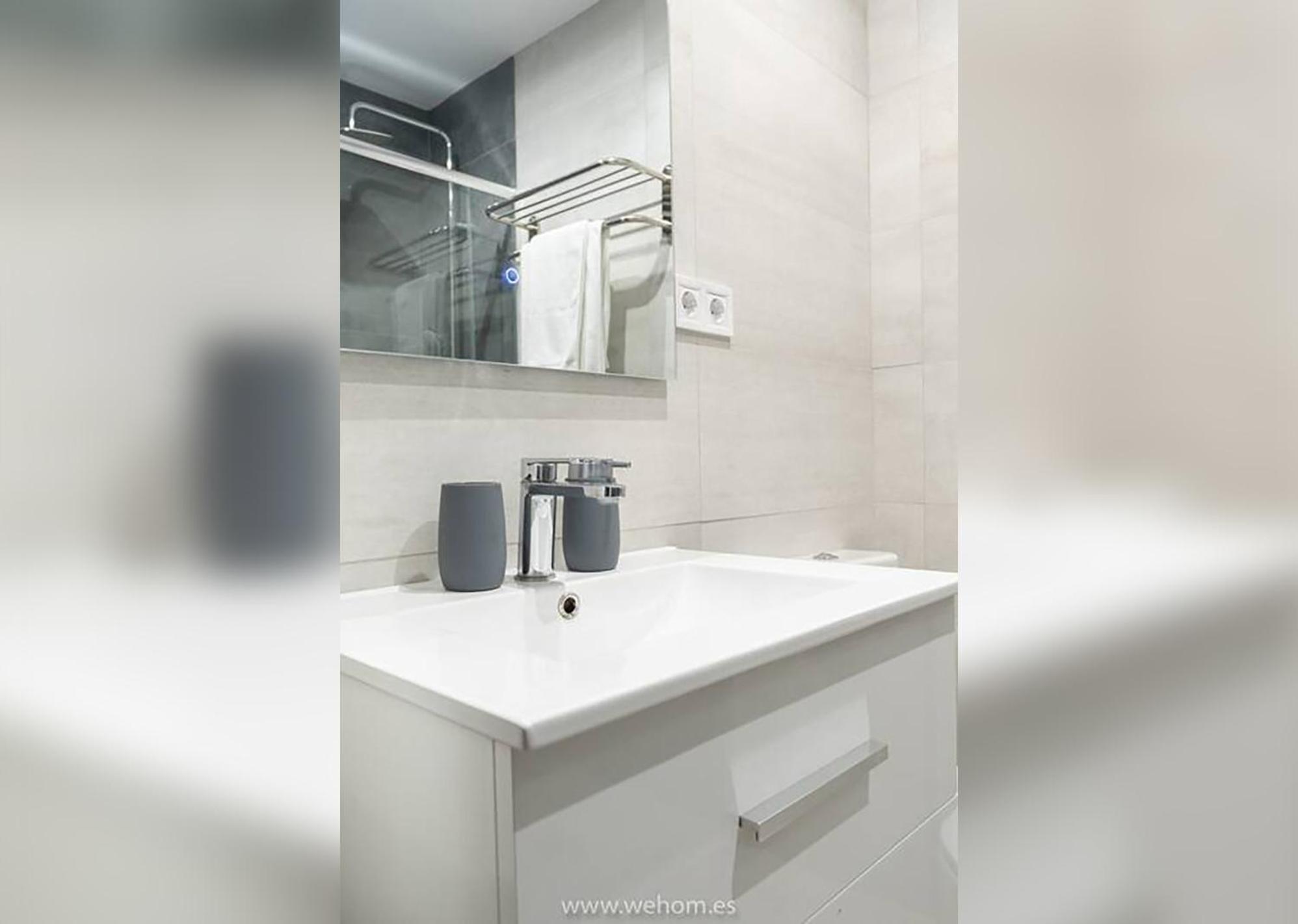 Moderno Y Comodo Apartamento En Calle Vargas Santander Exteriér fotografie